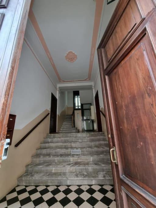 Sealand-Guest House Bari Esterno foto
